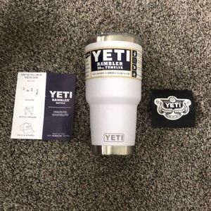 Yeti Rambler 30 oz. Tumbler